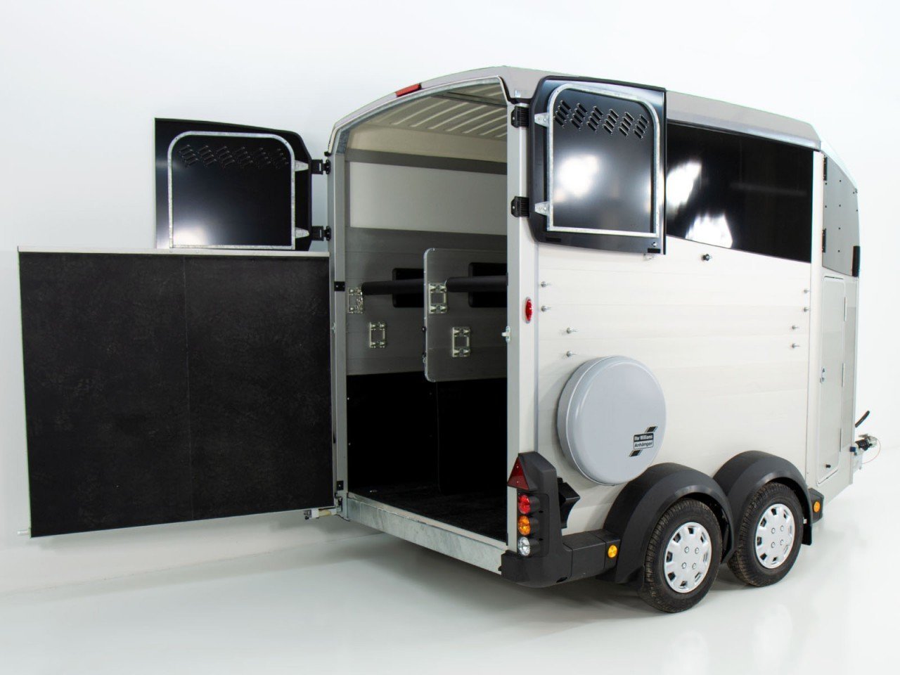 Remorque à chevaux Ifor Williams HBX 511 – Image 11