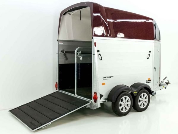 Remorque à chevaux Humbaur XANTHOS AERO 2400 – Image 17