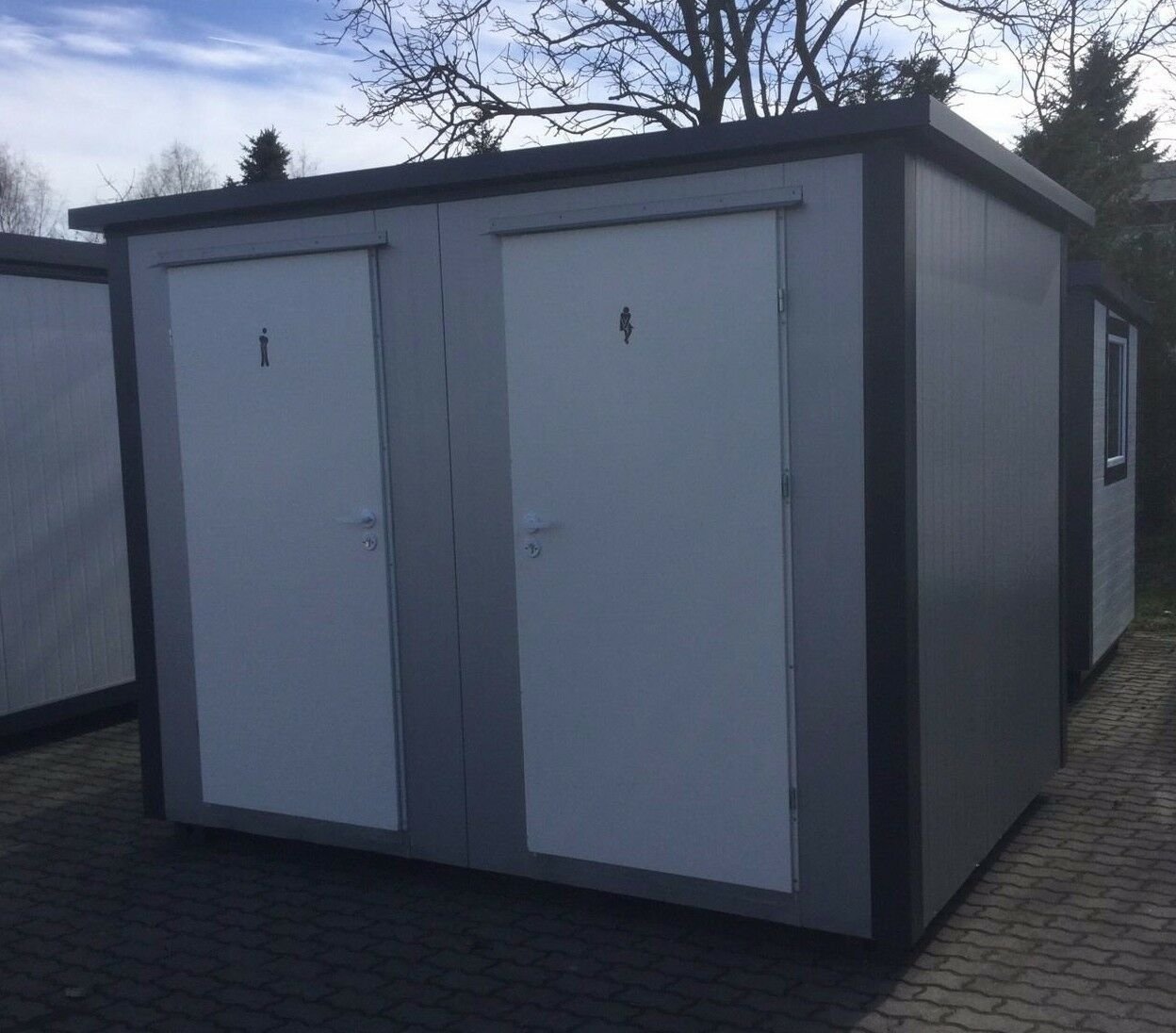 Conteneur sanitaire de toilette double cabine – Image 4