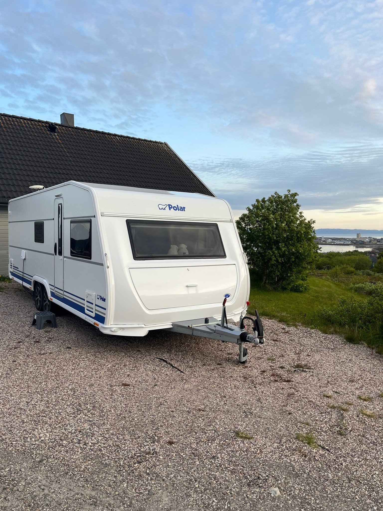 Caravane Polar 680 CTX-BK