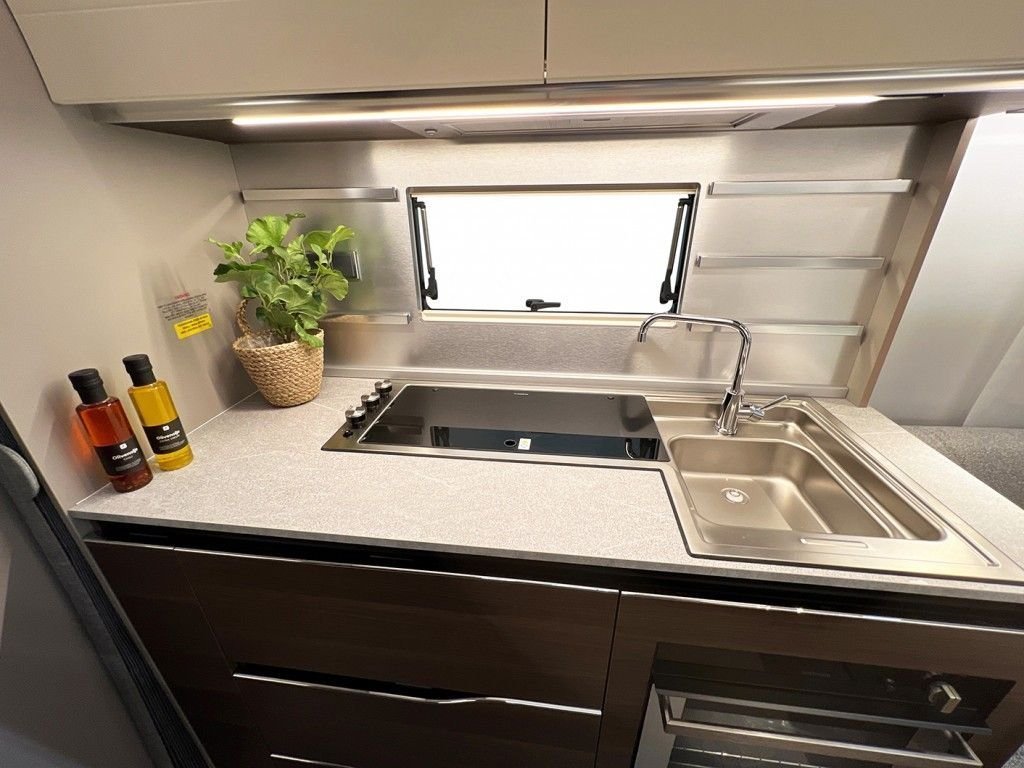Caravane Adria Alpina 663 – Image 5