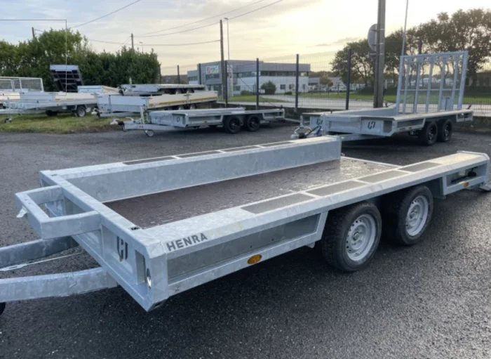 REMORQUE PORTE ENGINS HENRA TYPE MT 350X150 PTAC 3500KG