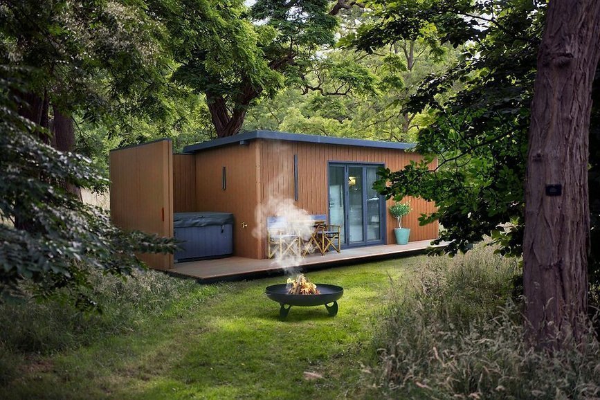 Conteneur maison pour espace de vie extérieur moderne et élégant – Image 12