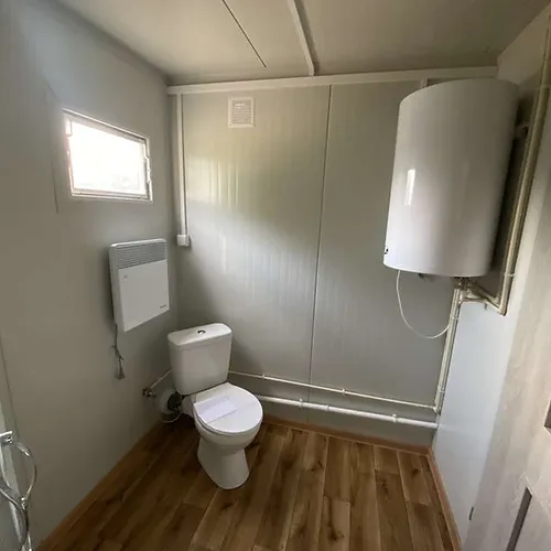 Container 6x2,40m + WC, douche et cuisine – Image 3