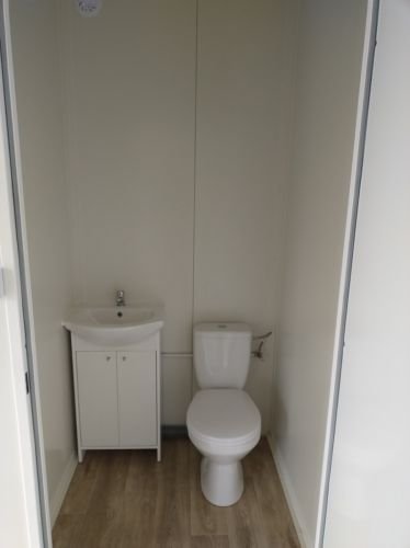 Container de bureau de 21 m² avec WC et kitchenette – Image 10